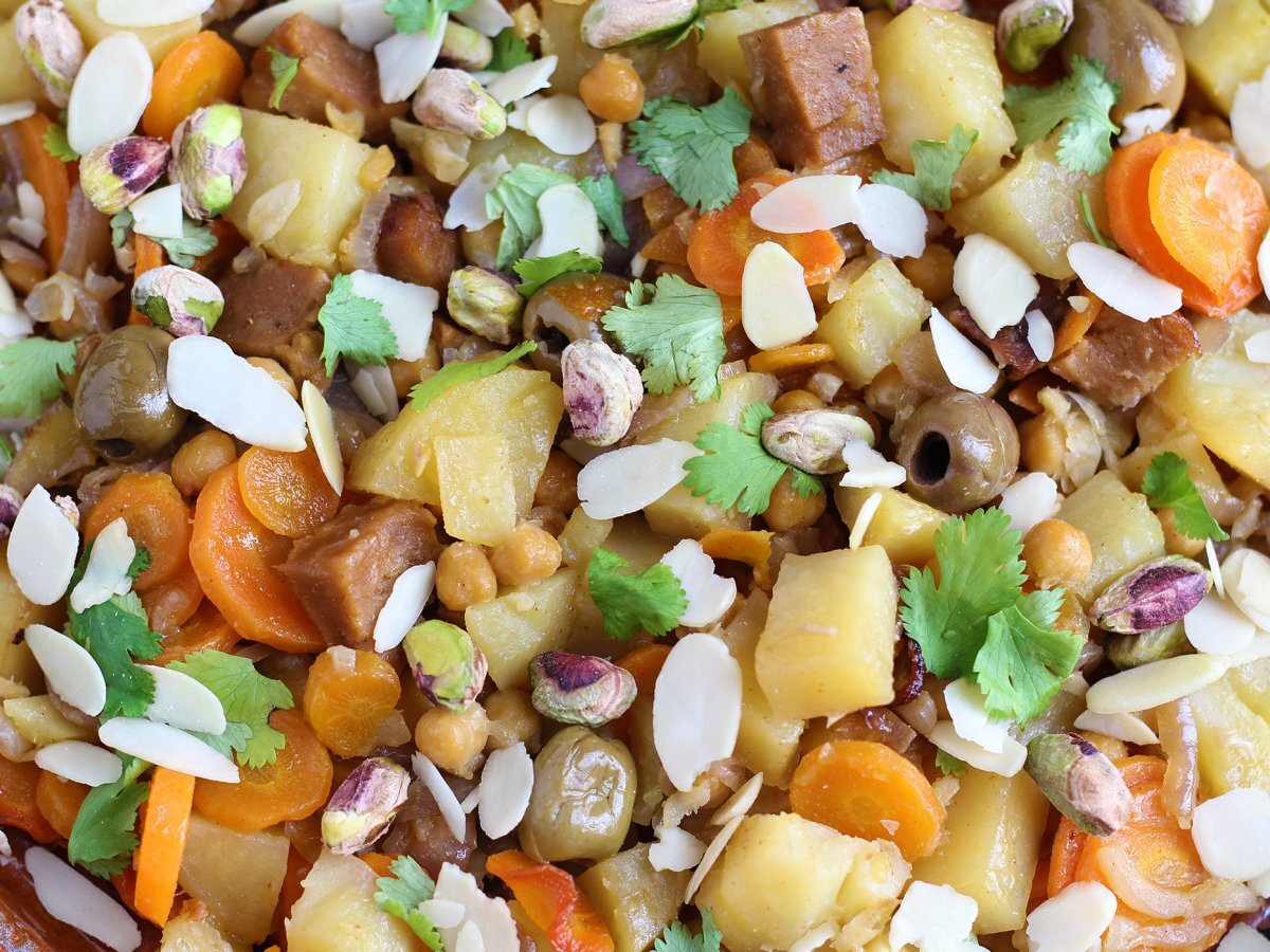 Vegetarian tagine with seitan - photo 4