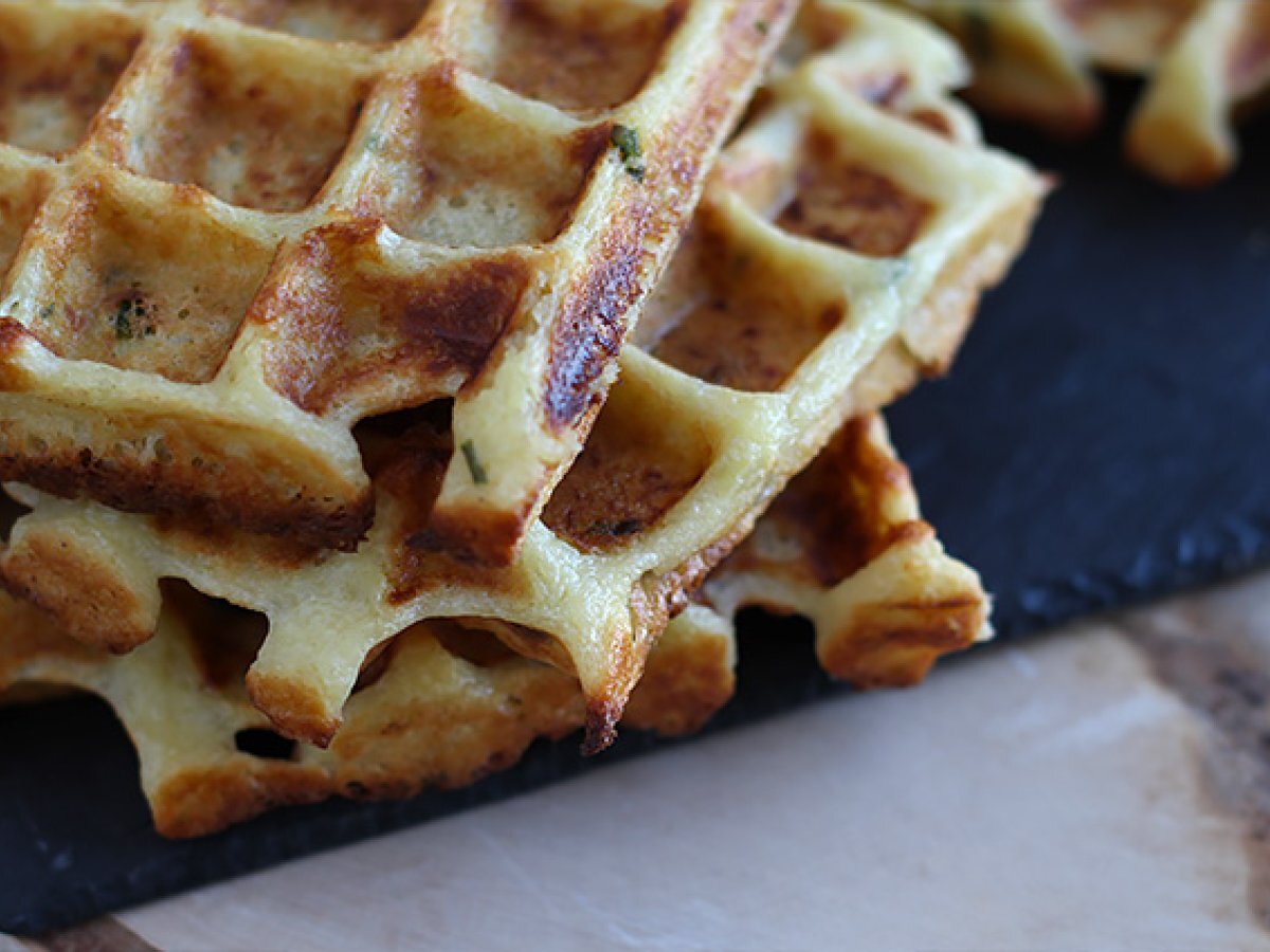 Waffle sandwich with smoked salmon and cream cheese - photo 4