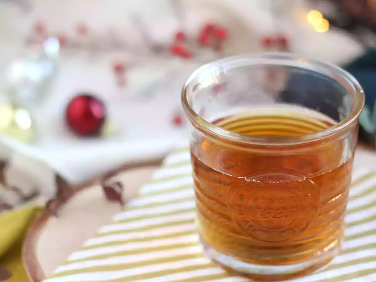 Wassail, the spiced christmas cocktail - photo 2