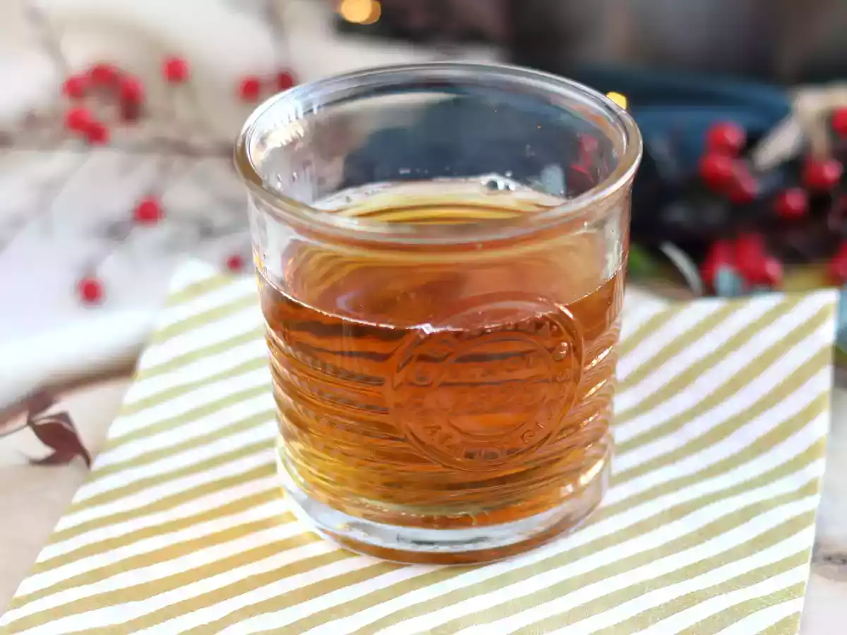 Wassail, the spiced christmas cocktail - photo 4