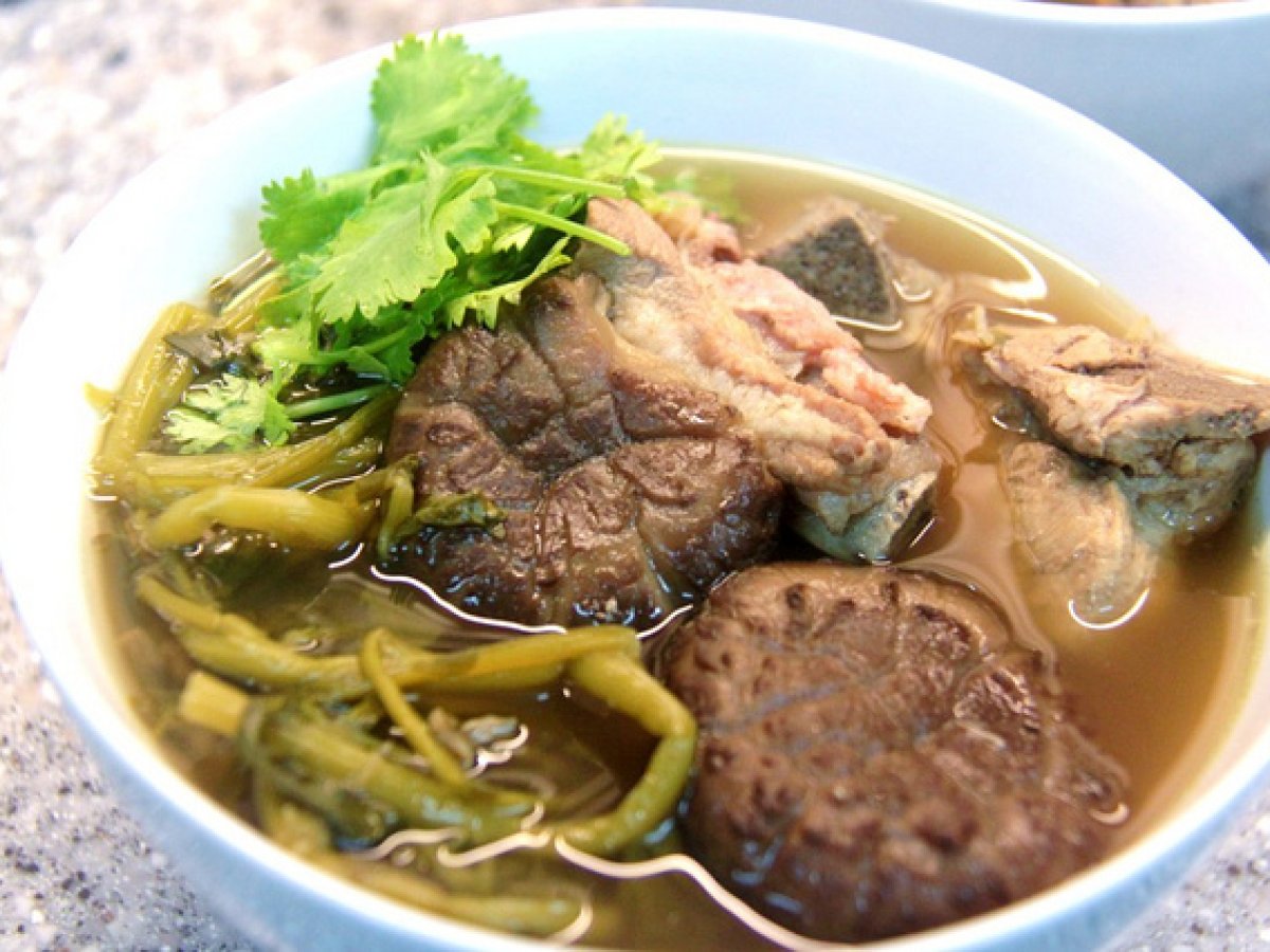 Watercress Soup with Mushroom & Pork Ribs - photo 2