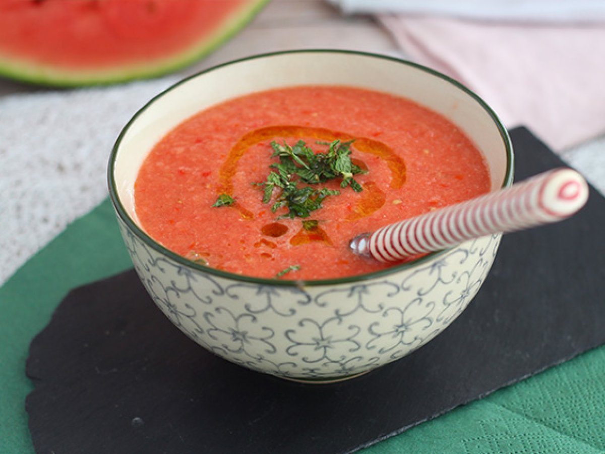 Watermelon and tomato fresh soup - photo 2