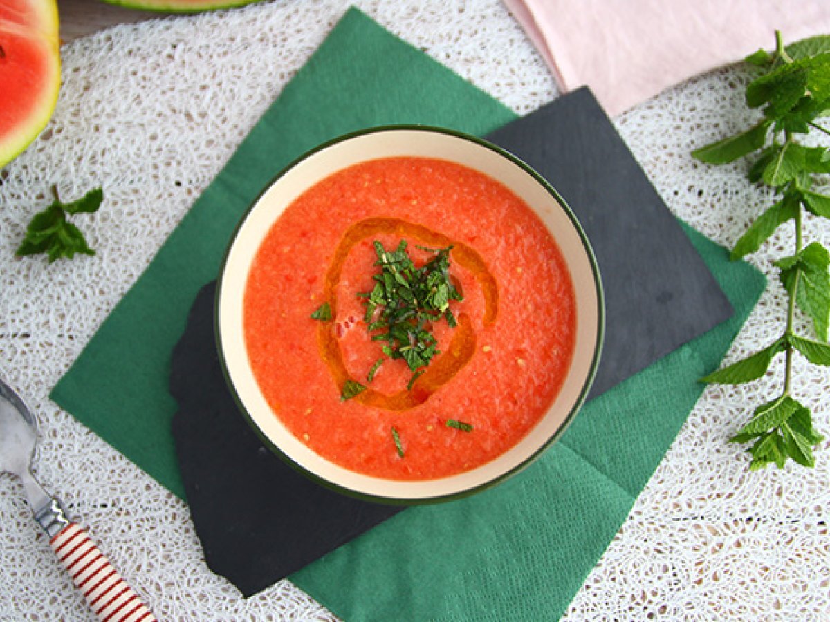 Watermelon and tomato fresh soup - photo 4