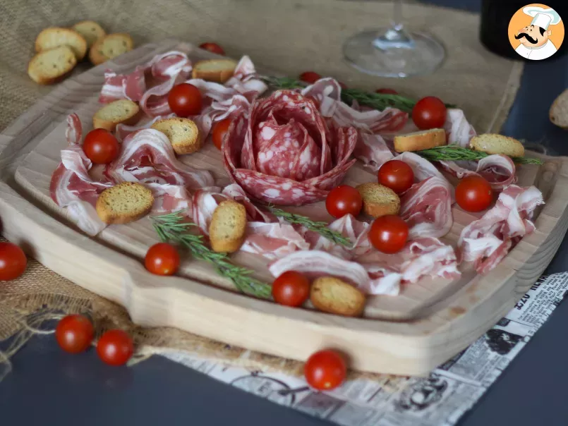 What do you put in a cold cut platter? Rose folding with salami!, photo 1