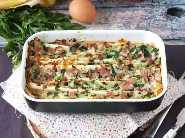 Recipe What to do with tortillas? ham, spinach and mozzarella crinkle cake