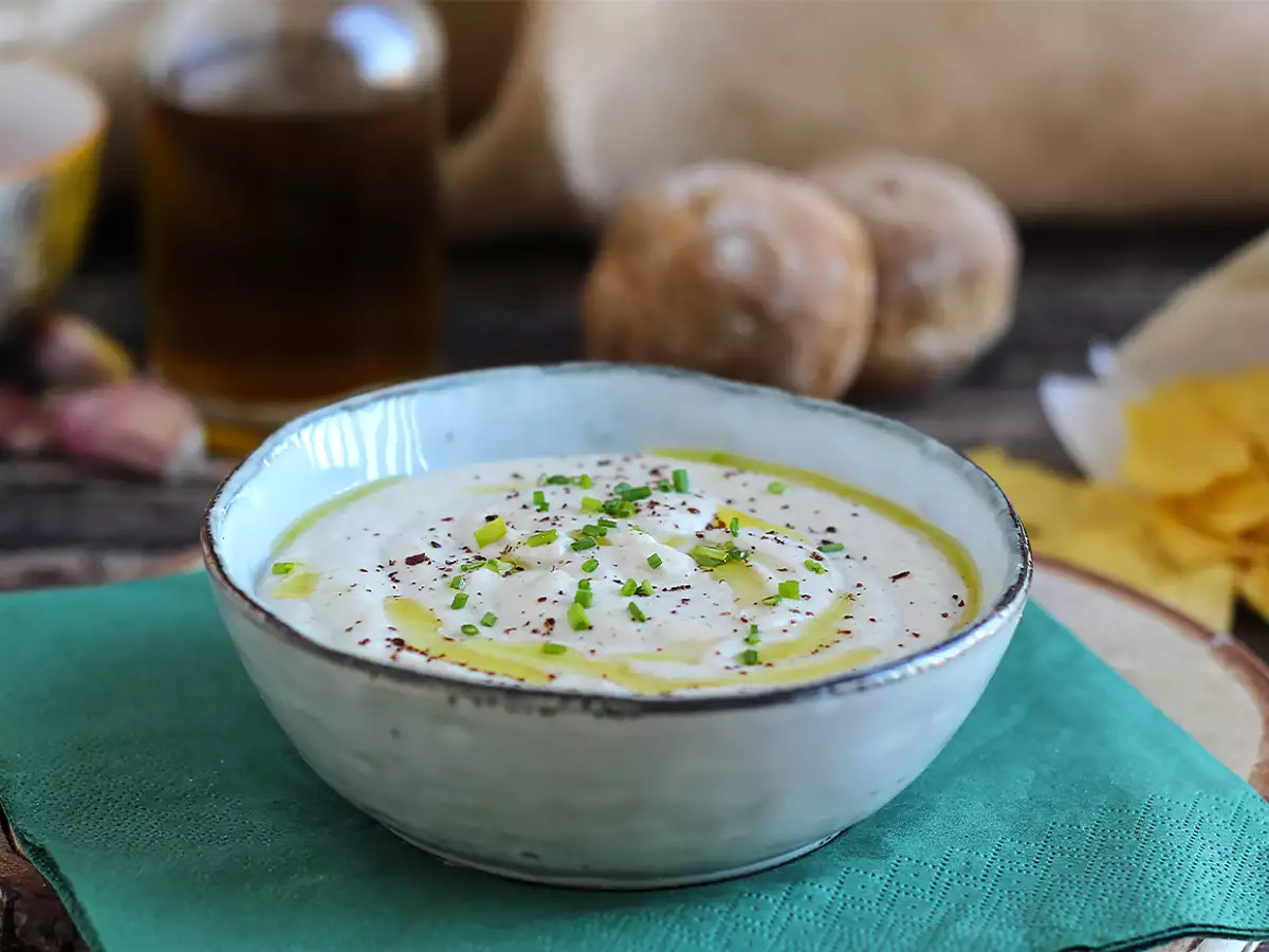 White bean and coconut milk hummus - photo 3