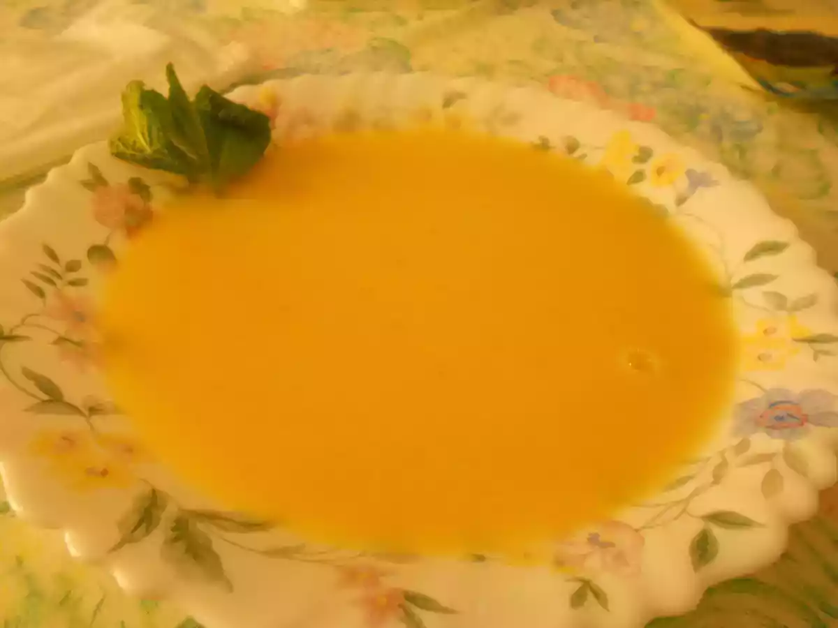 White Beans and Mint Cream Soup