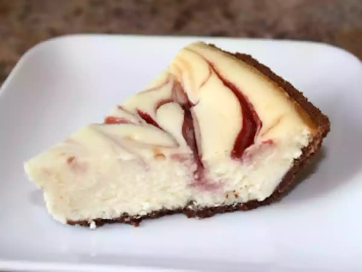 White Chocolate Raspberry Cheesecake