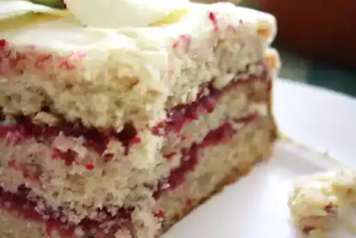 White chocolate raspberry macadamia cake recipe
