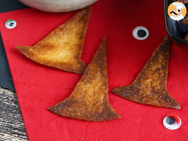 Witch hat tortilla chips for halloween - photo 3