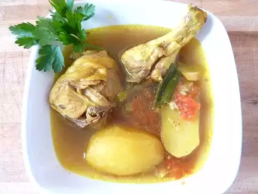 Yemenite chicken soup recipe