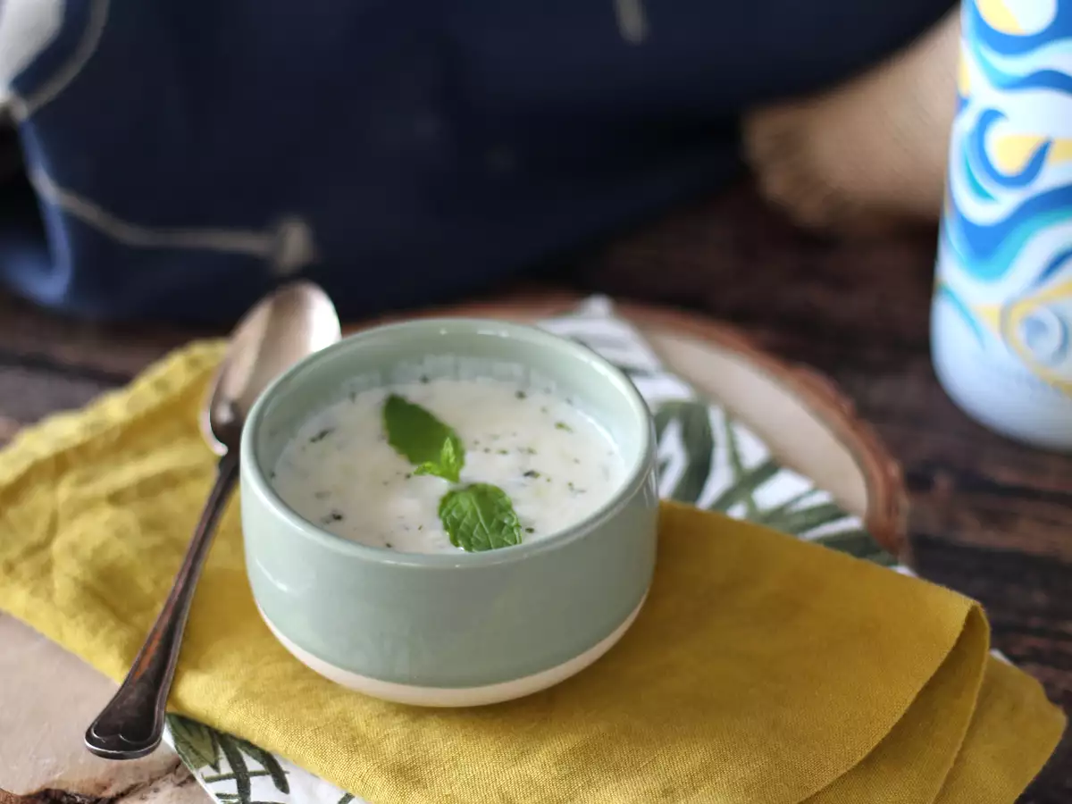 Yogurt Sauce for Salads and Meatballs - photo 4