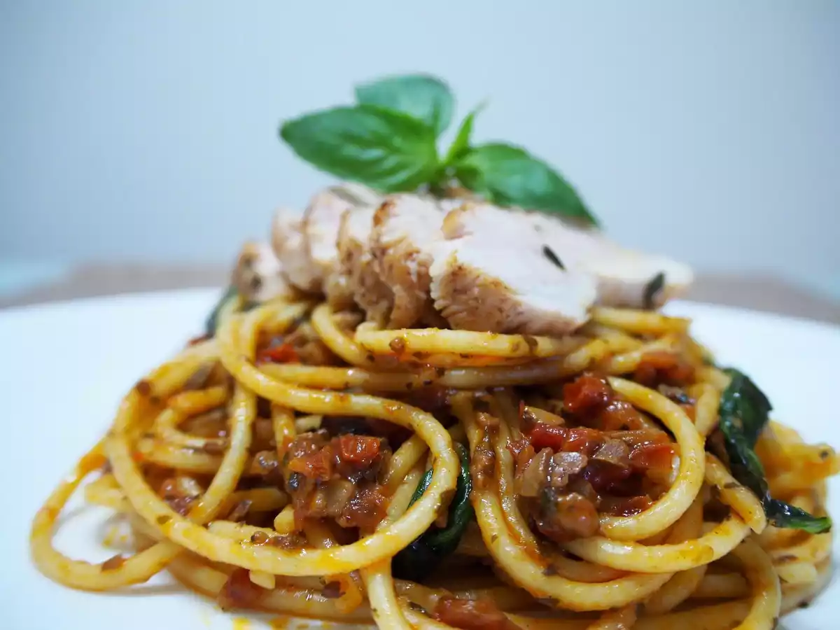 Yummy Leggo's Pesto Sun-Dried Tomato Pasta With Pan-Fried Chicken