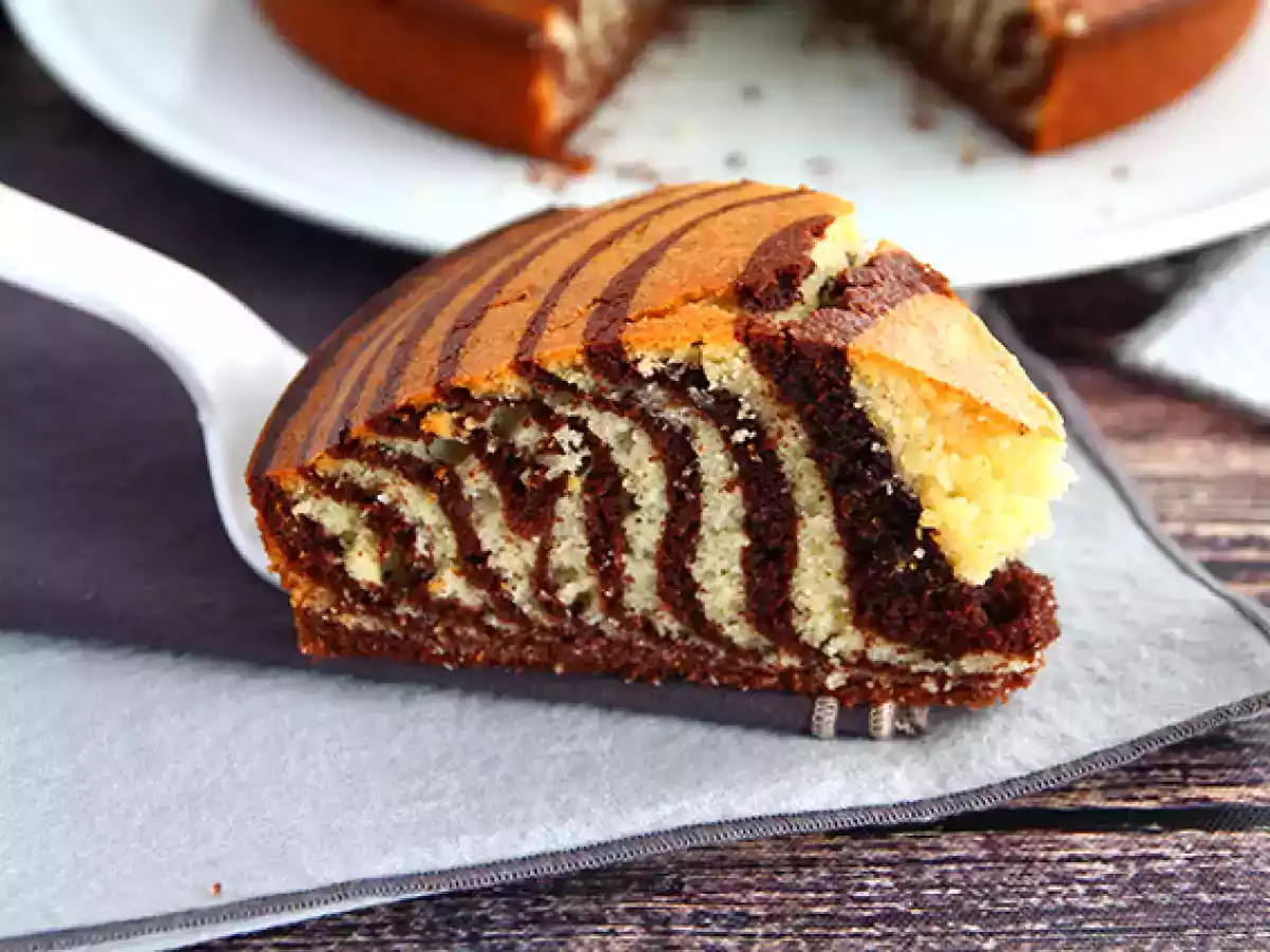 Zebra cake, the exotic marble cake (italian marble cake)