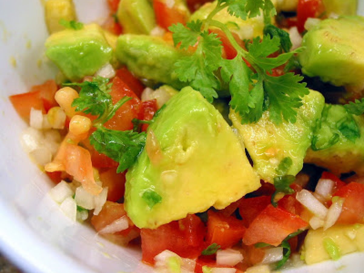 Zesty Avocado Tomato And Lime Salad