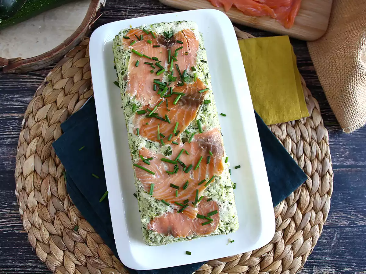 Zucchini and smoked salmon terrine - photo 2