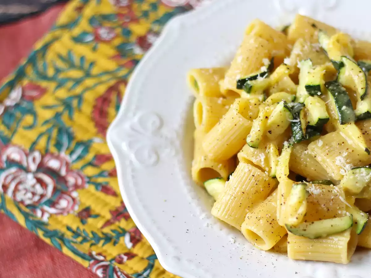 Zucchini carbonara: the vegetarian and very easy to prepare recipe - photo 6