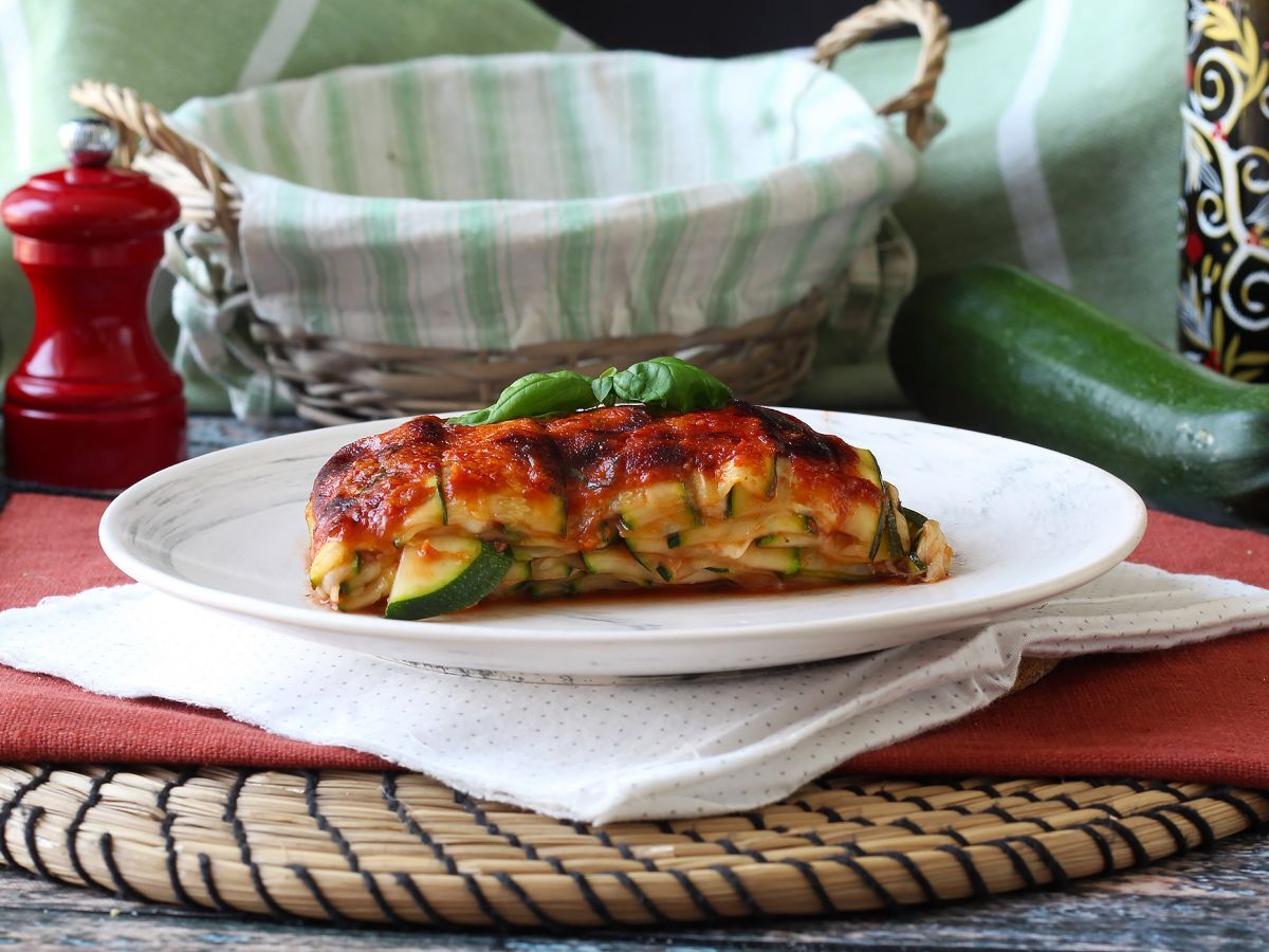 Zucchini parmigiana in air fryer: quick, light and crispy - photo 2