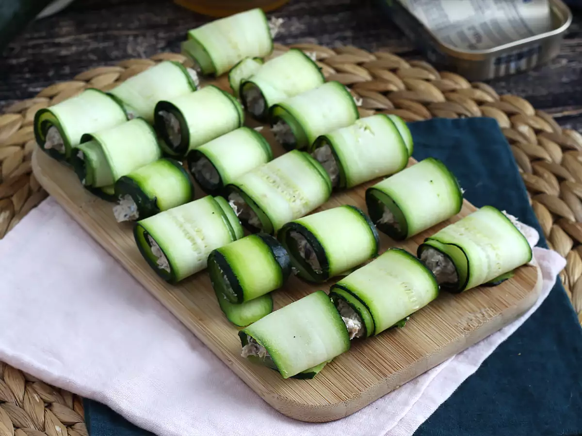 Zucchini rolls with sardines - photo 4