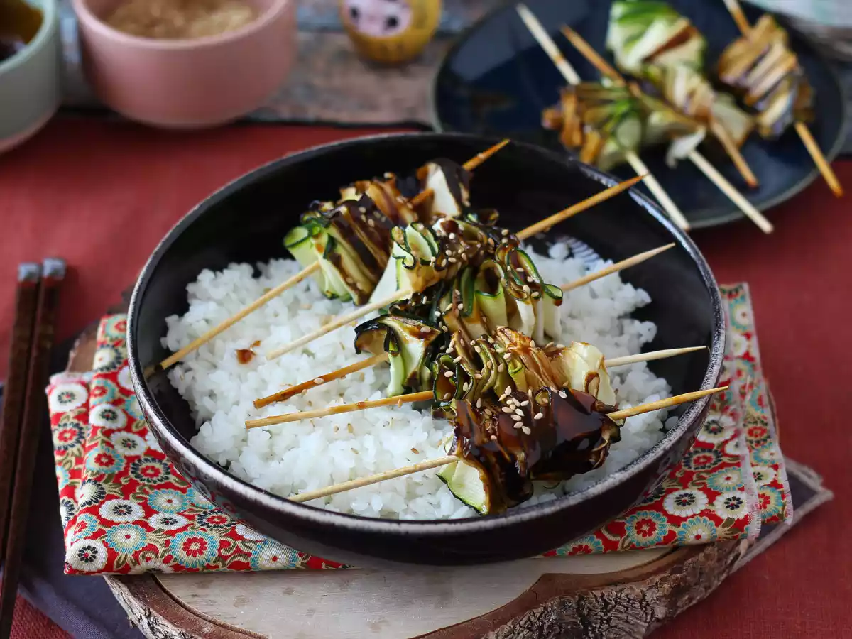 Zucchini skewers with a delicious, spicy asian sauce - photo 8