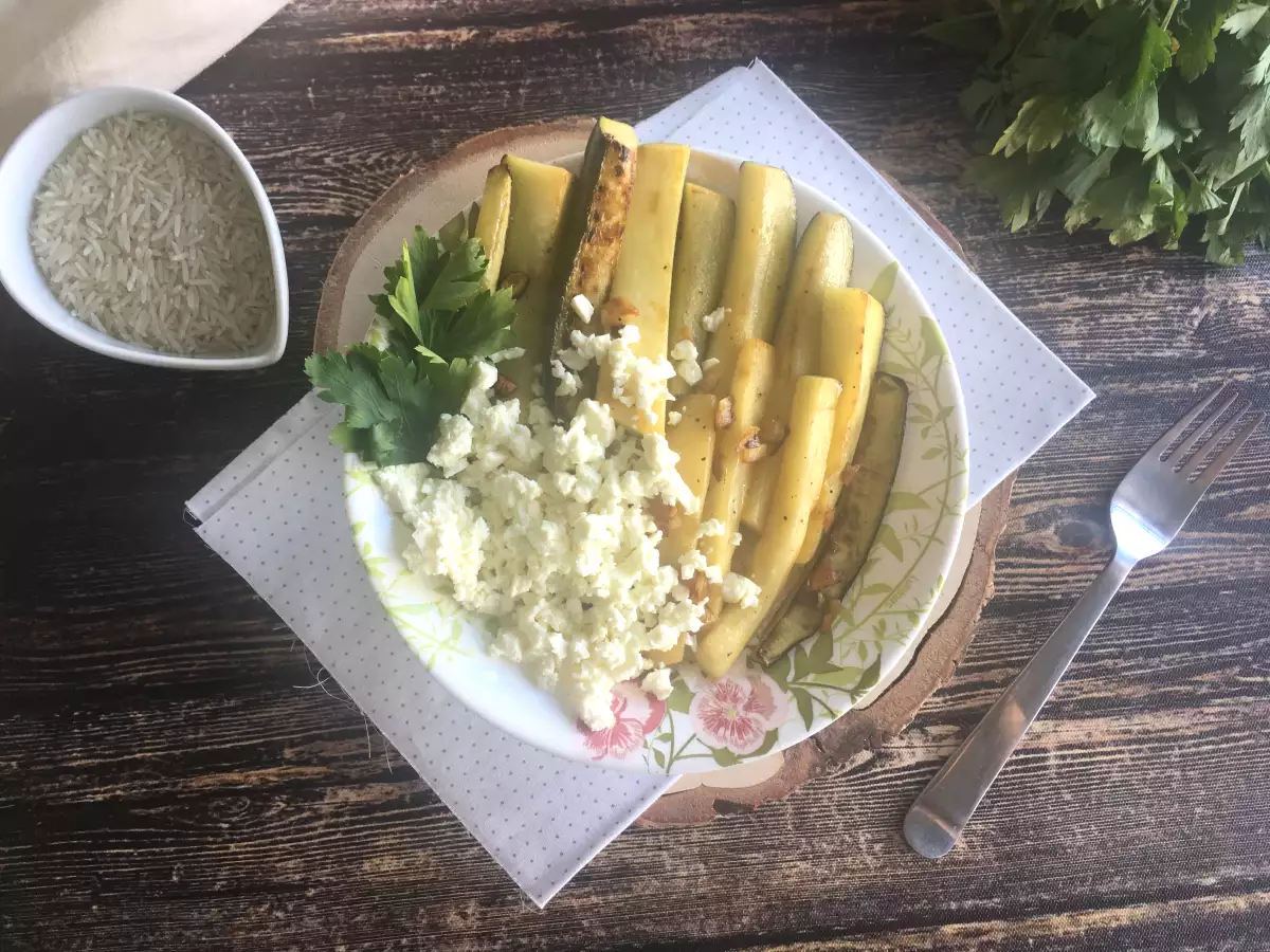 Zucchini with lemon and feta - photo 4