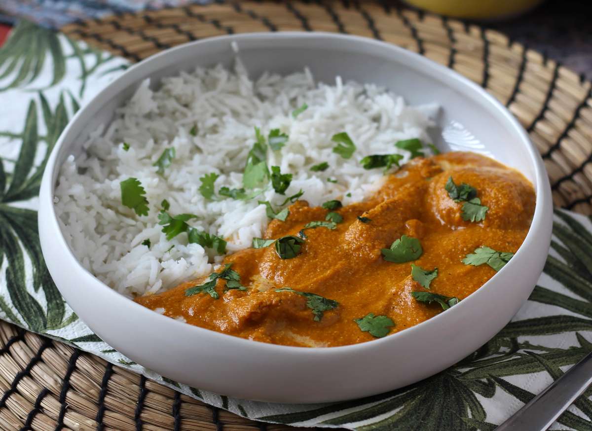 Indian recipes: easy curries, naans, chutneys and spiced dishes