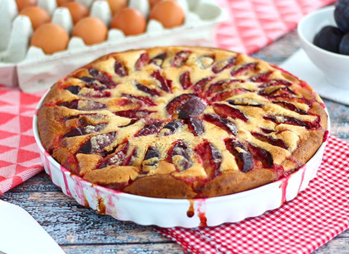 Plum recipes: easy cakes, tarts, jams and sweet-savory ideas