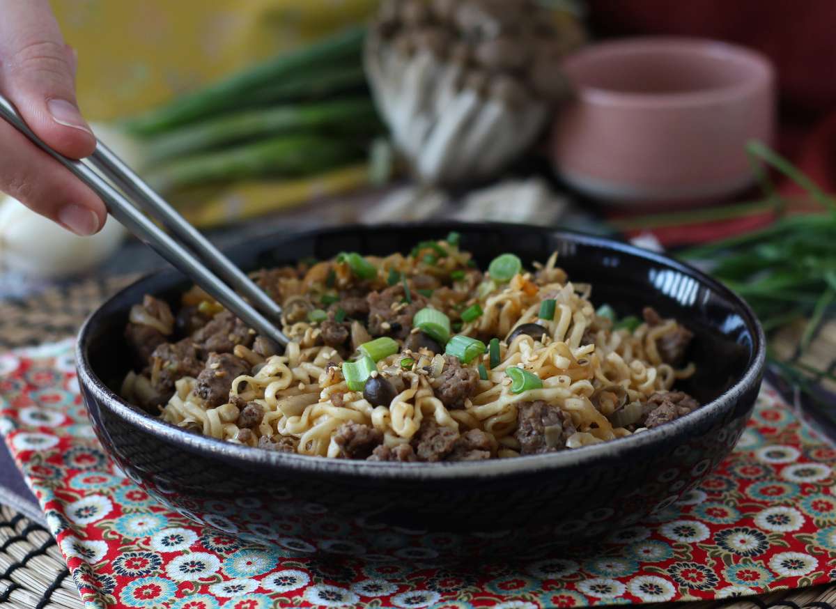 Asian recipes: easy noodles, rice dishes, curries and street-food ideas