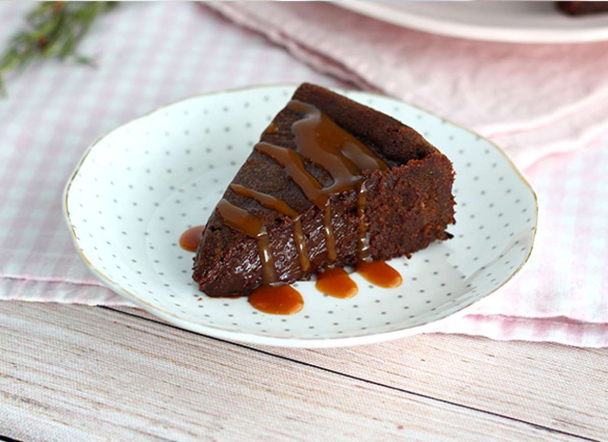 Chocolate recipes: easy cakes, brownies, mousses and indulgent desserts